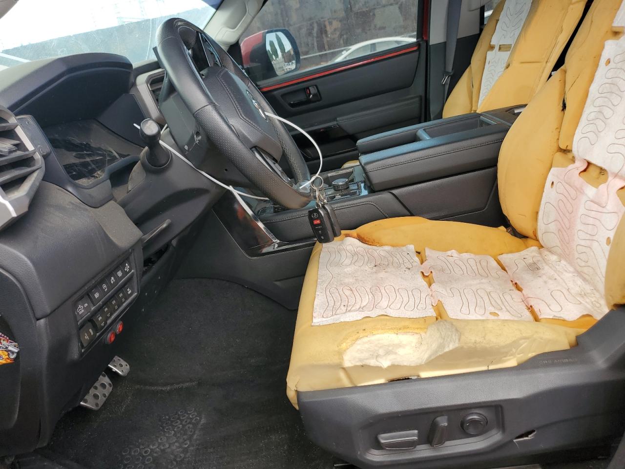 Toyota Tundra Crewmax Limited Image 12