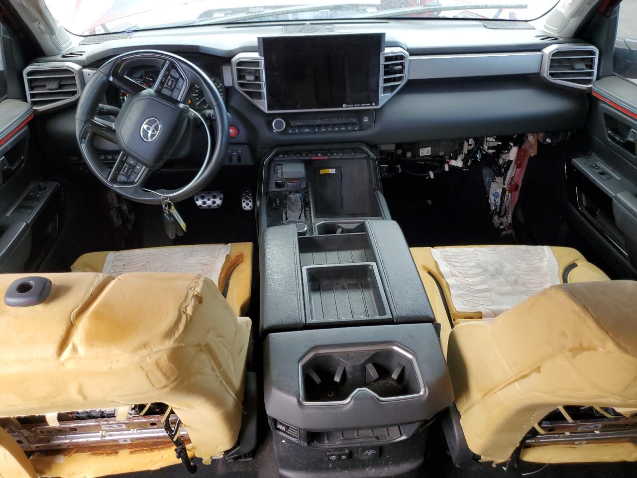 Toyota Tundra Crewmax Limited Image 8