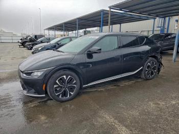  Salvage Kia EV6