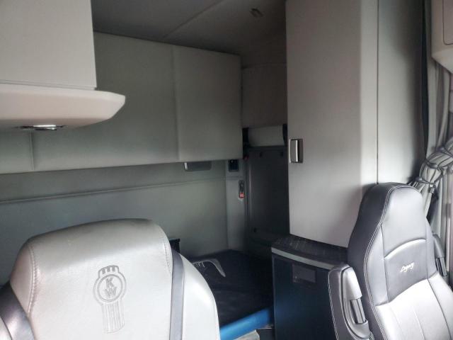 Kenworth T680 T680 Image 7