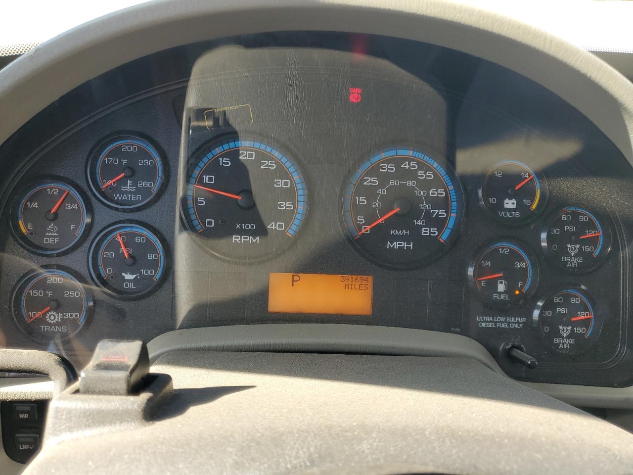 International 4300 4300 Image 7