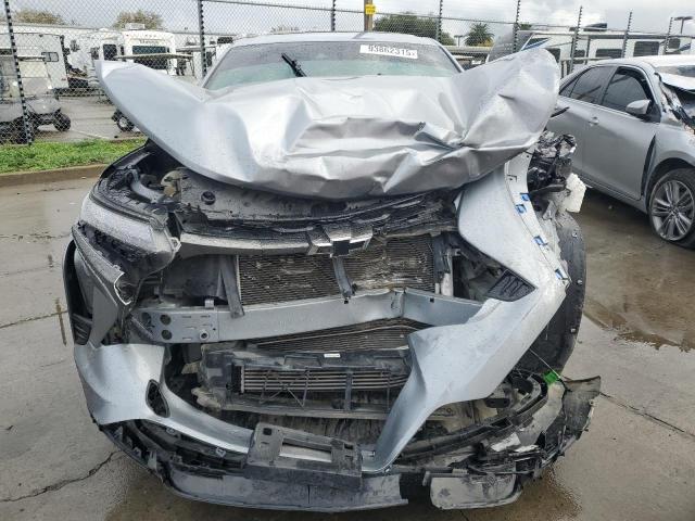 Chevrolet Trax 1rs Image 2