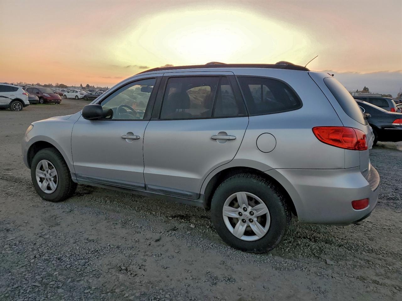 Hyundai SANTA FE Gls Image 3