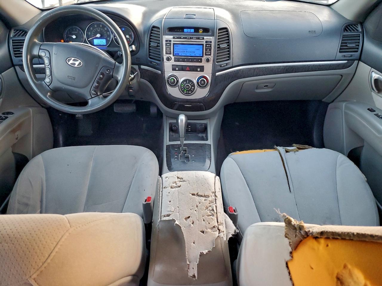 Hyundai SANTA FE Gls Image 5