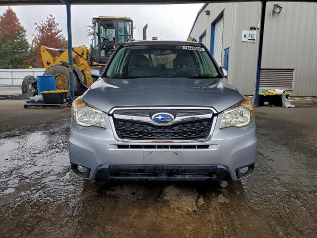 Subaru Forester 2.5i Touring Image 5