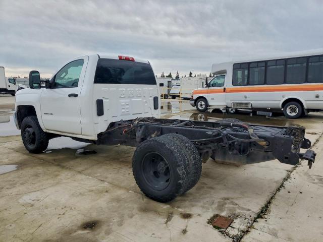 Chevrolet Silverado K3500 Image 10