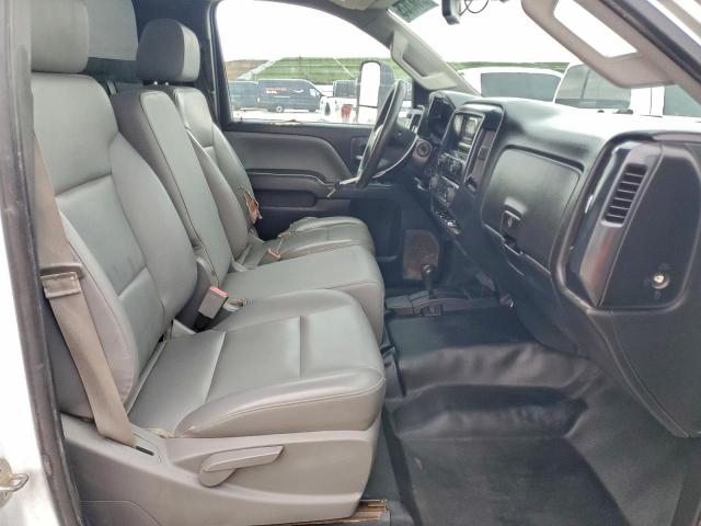 Chevrolet Silverado K3500 Image 13