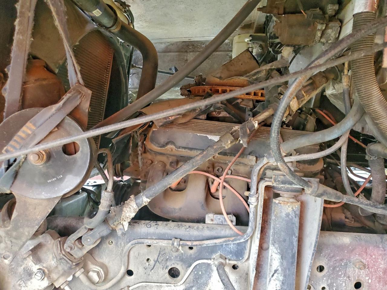 Chevrolet Ck Series C6h042 Image 6