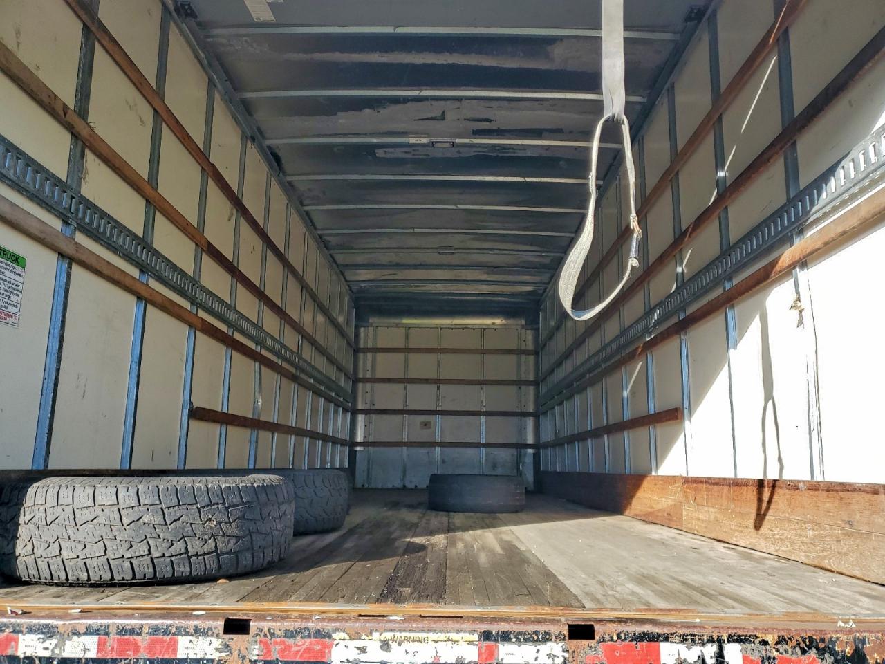 International 4300 4300 Image 11