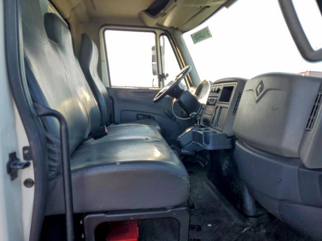 International 4300 4300 Image 10