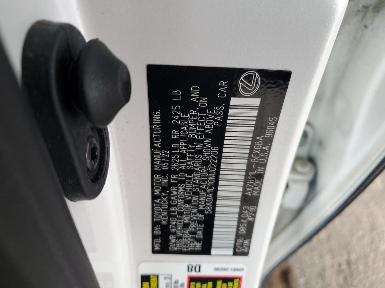 Lexus Es 300h Base Image 10