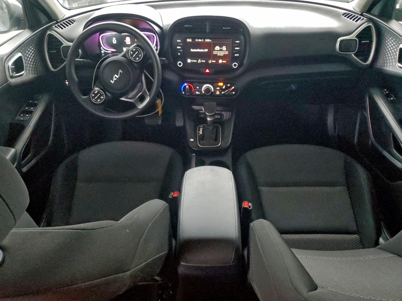 Kia Soul Lx Image 3