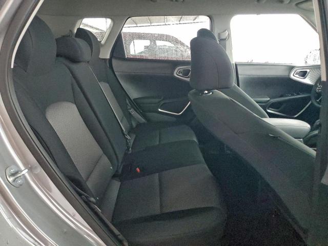 Kia Soul Lx Image 11