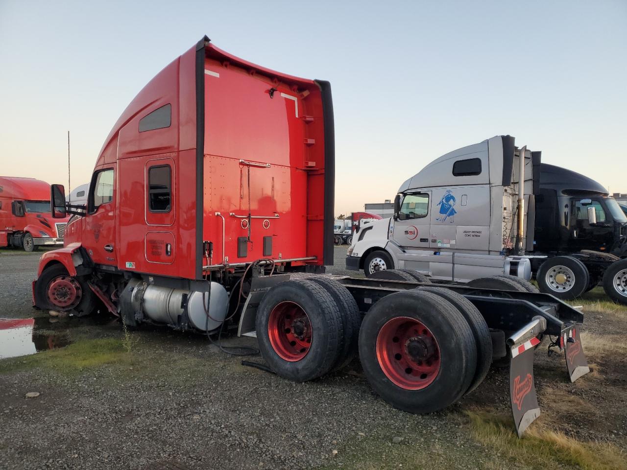 Kenworth T680 T680 Image 2
