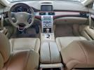 Acura RL Image 6