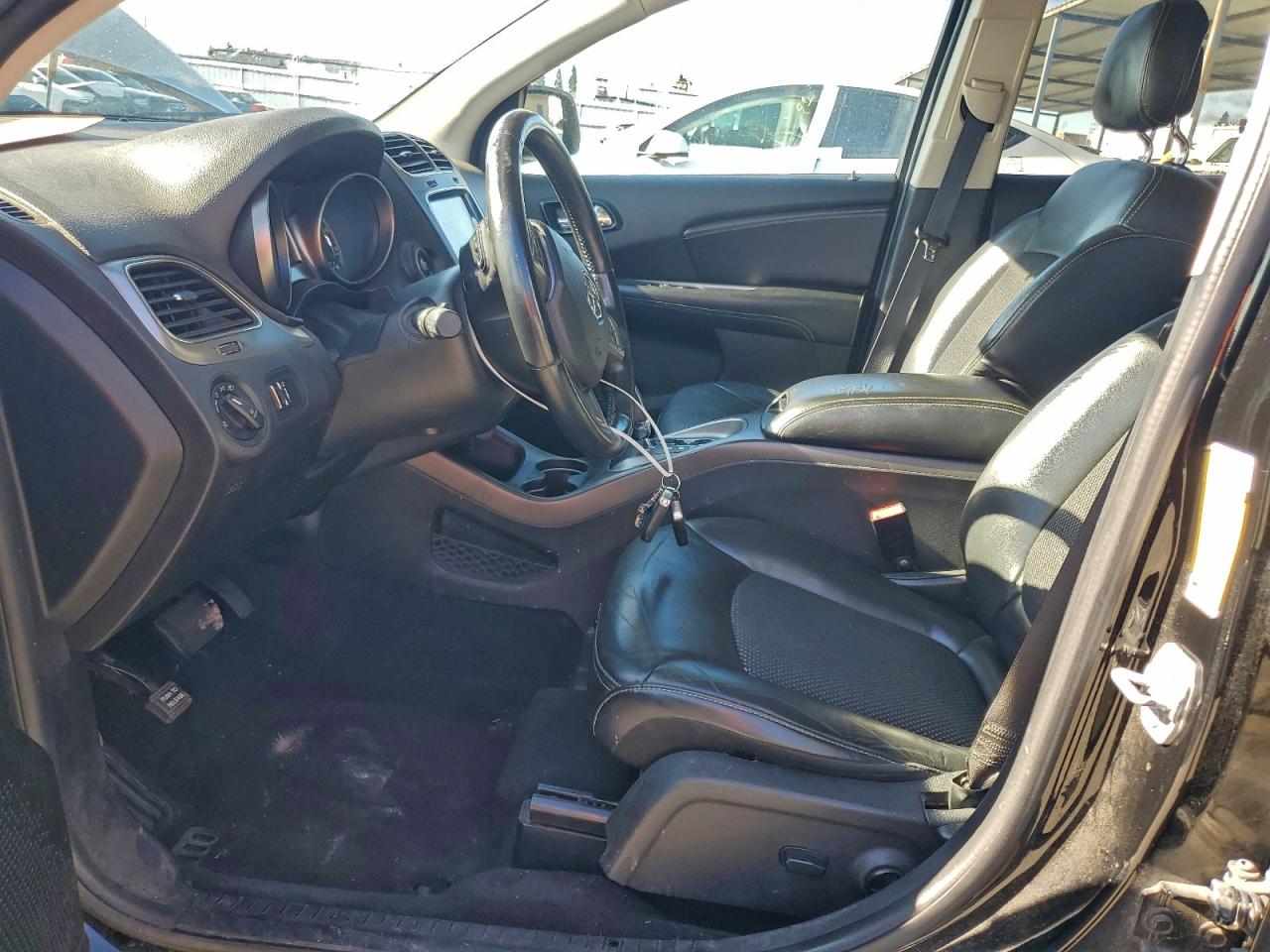 Dodge Journey Crossroad Image 3