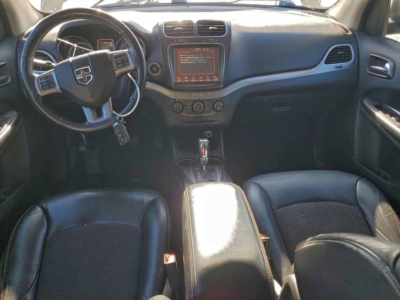 Dodge Journey Crossroad Image 4